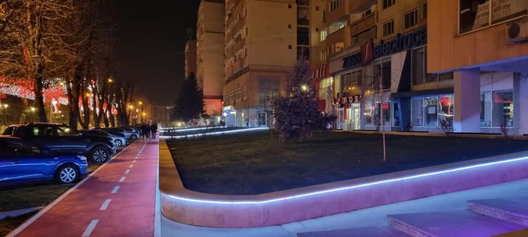 Best Apartment Central Хунедоара Екстер'єр фото