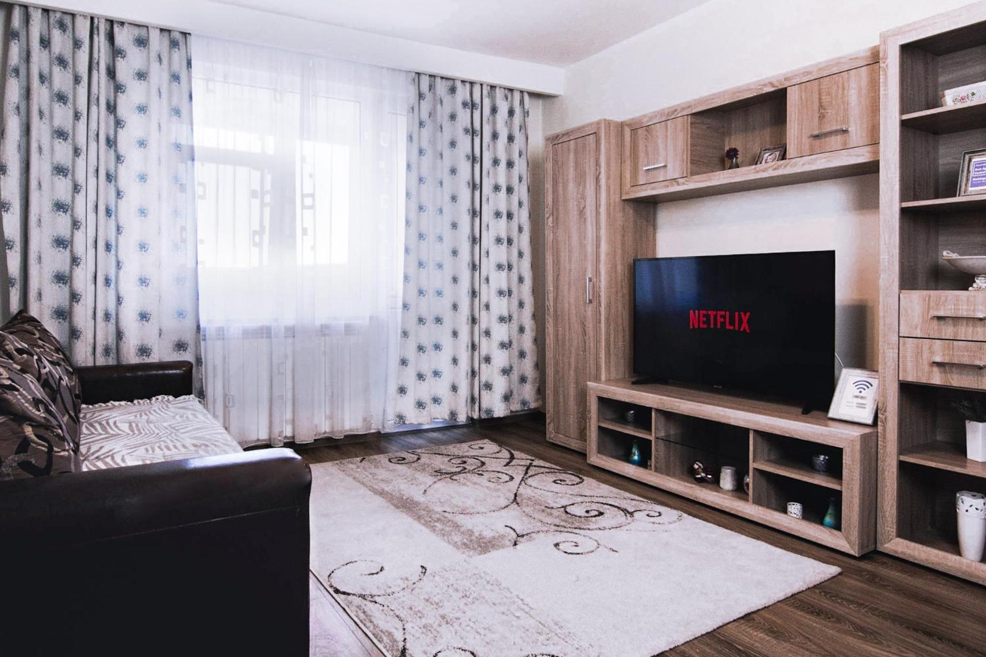 Best Apartment Central Хунедоара Екстер'єр фото